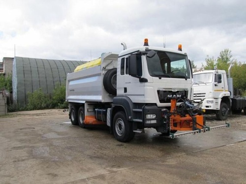 Аренда поливомоечной машины MAN TGS-33.400